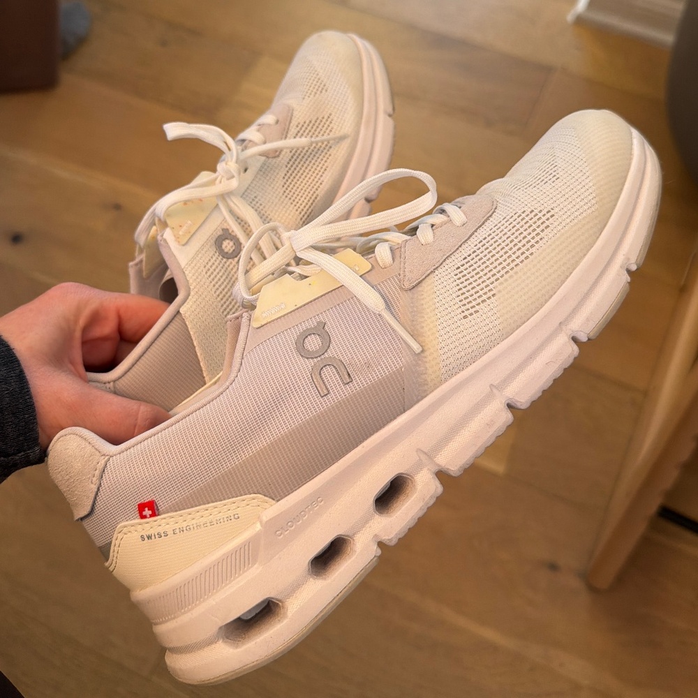 On Cloudrift Sneakers — Lightly Worn | Lightweight Everyday Trainers